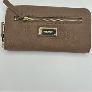 Nine West Womens Wallet